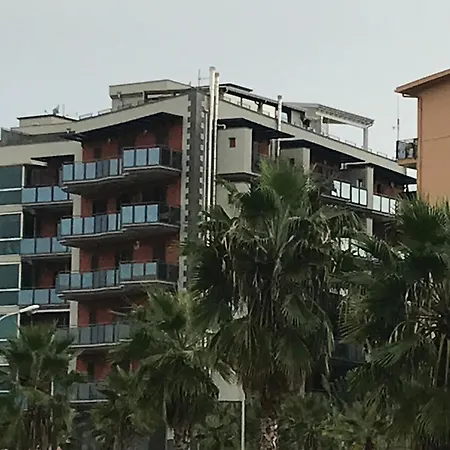 Agaphouse Mylae *